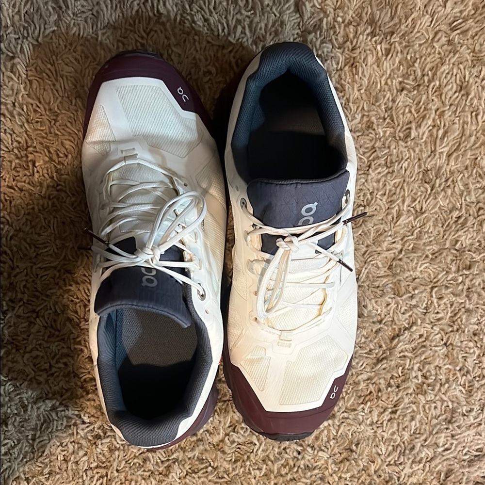 ON Running White and Burgundy Sneakers